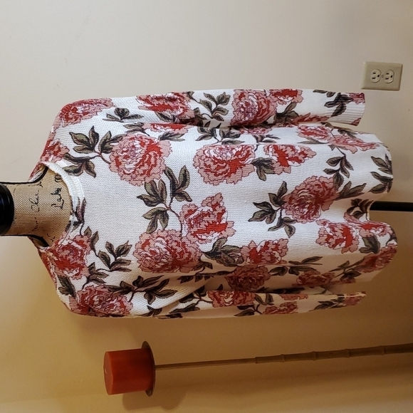 Show Me Your Mumu Floral oversized sweater size XS - Picture 1 of 11